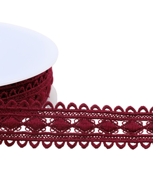 Diamond guipure 30mm plum purple per meter