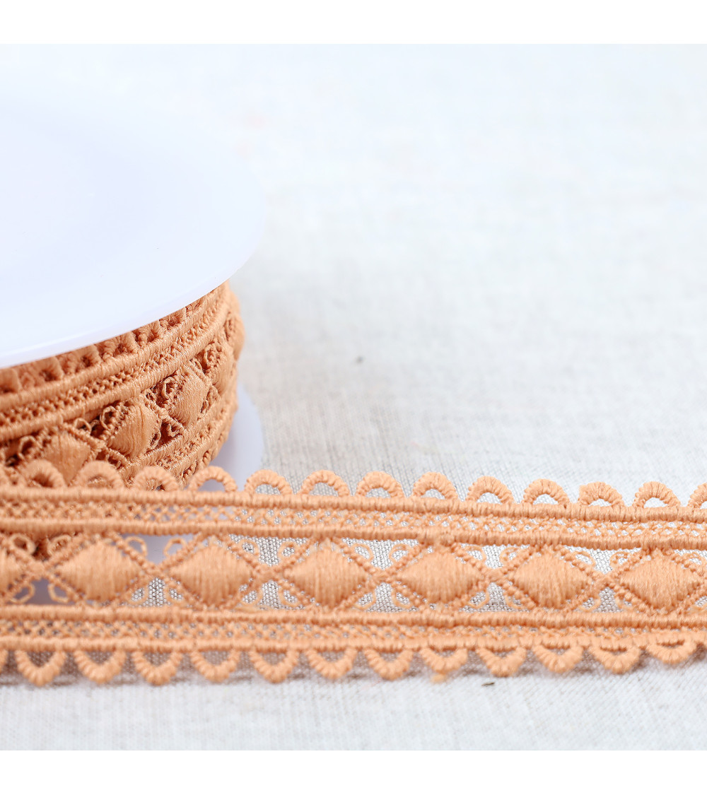 13.5m spool guipure diamonds 30mm dark beige