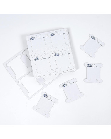 Lot de 56 de cartes en carton DMC pour fils broderie canevas