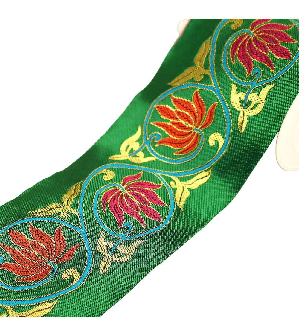 10m spool of jacquard braid with arabesque leaves 100mm dark green