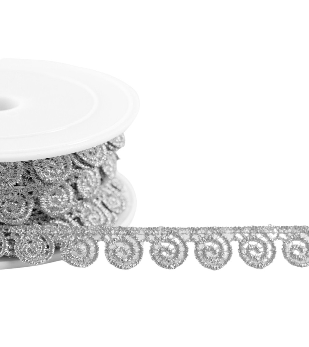 Spool 13.5m metallic guipure spiral 15mm silver