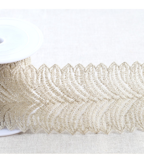 13.5m spool metallic embroidery on 80mm gold tulle