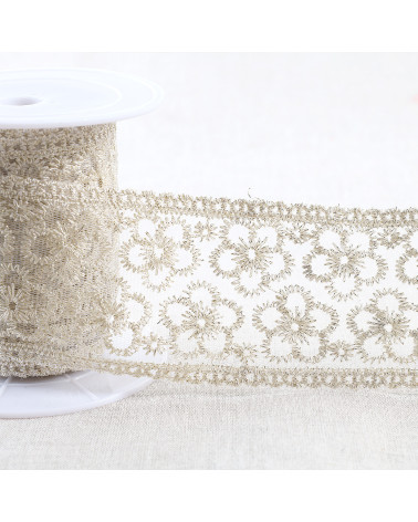 13.5m spool metallic embroidery on 62mm gold tulle