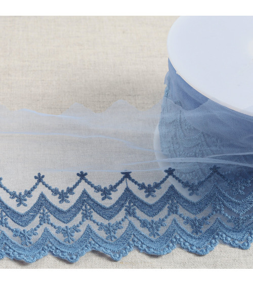 Tulle brodé double vague festonnées mat 108mm bleu lavande au mètre