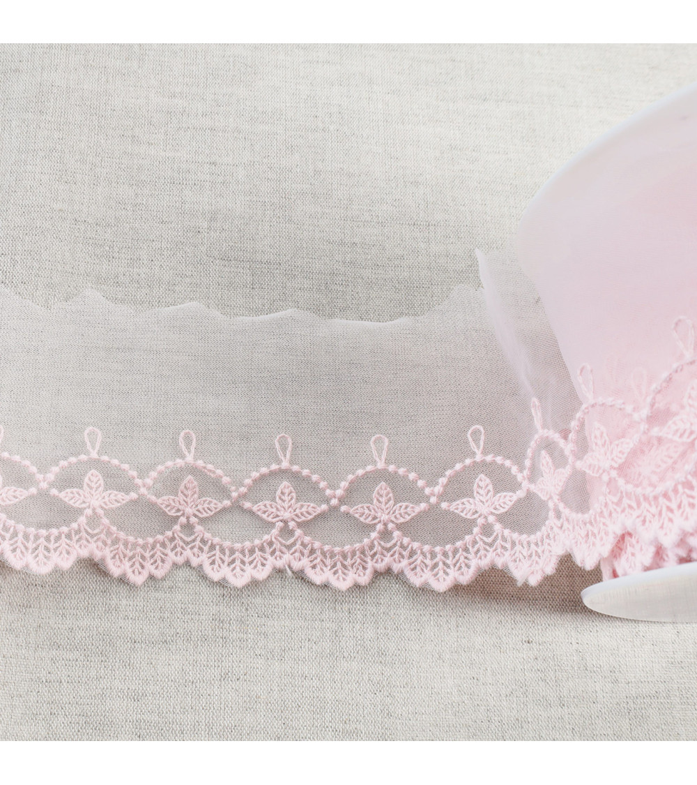 Spool 18m embroidered tulle leaves with matt festoons 75mm pink