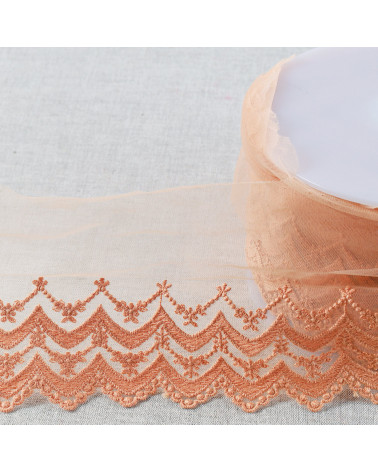 Spool 18m embroidered tulle double wave scalloped matt 108mm dark beige