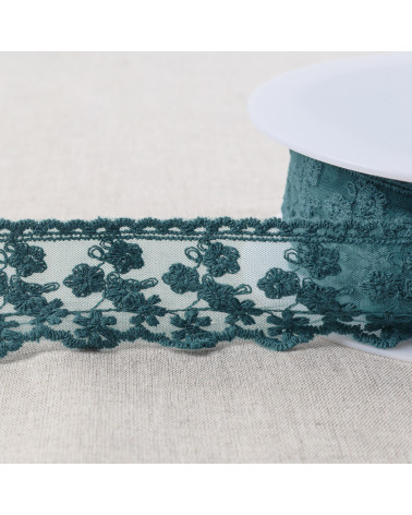 Spool of 13.5m embroidered tulle with small matt flowers 44mm duck blue
