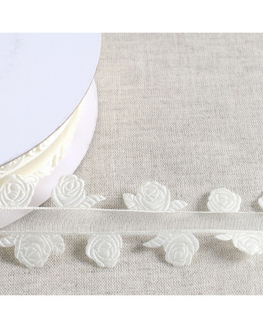 Spool 20m ribbon cut roses ribbon cut roses ecru 35mm