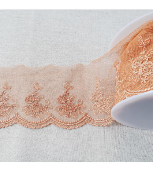 Shiny scalloped flower embroidered tulle 92mm dark beige per meter