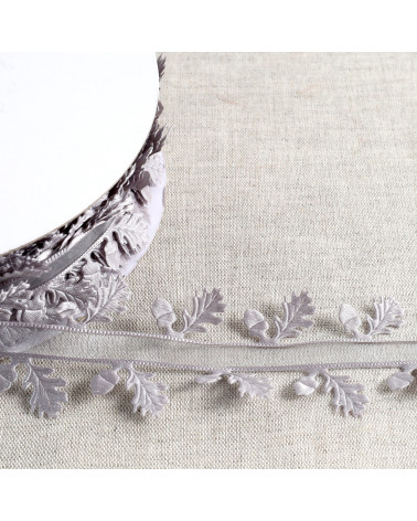 35mm silver holly cut ribbon per meter