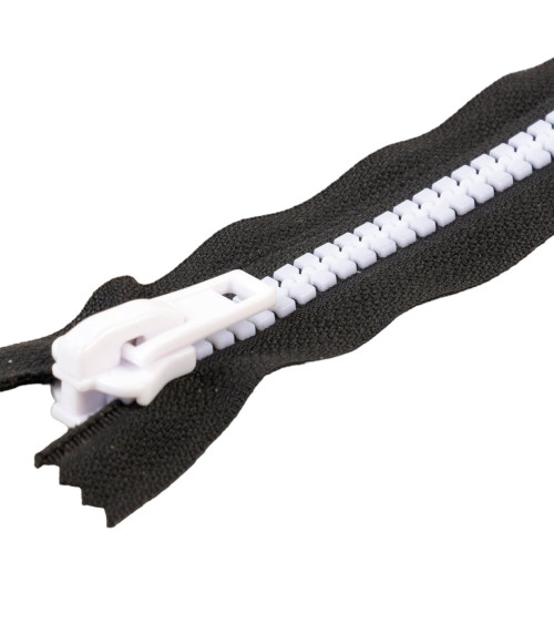 Non-separable black closure with white teeth