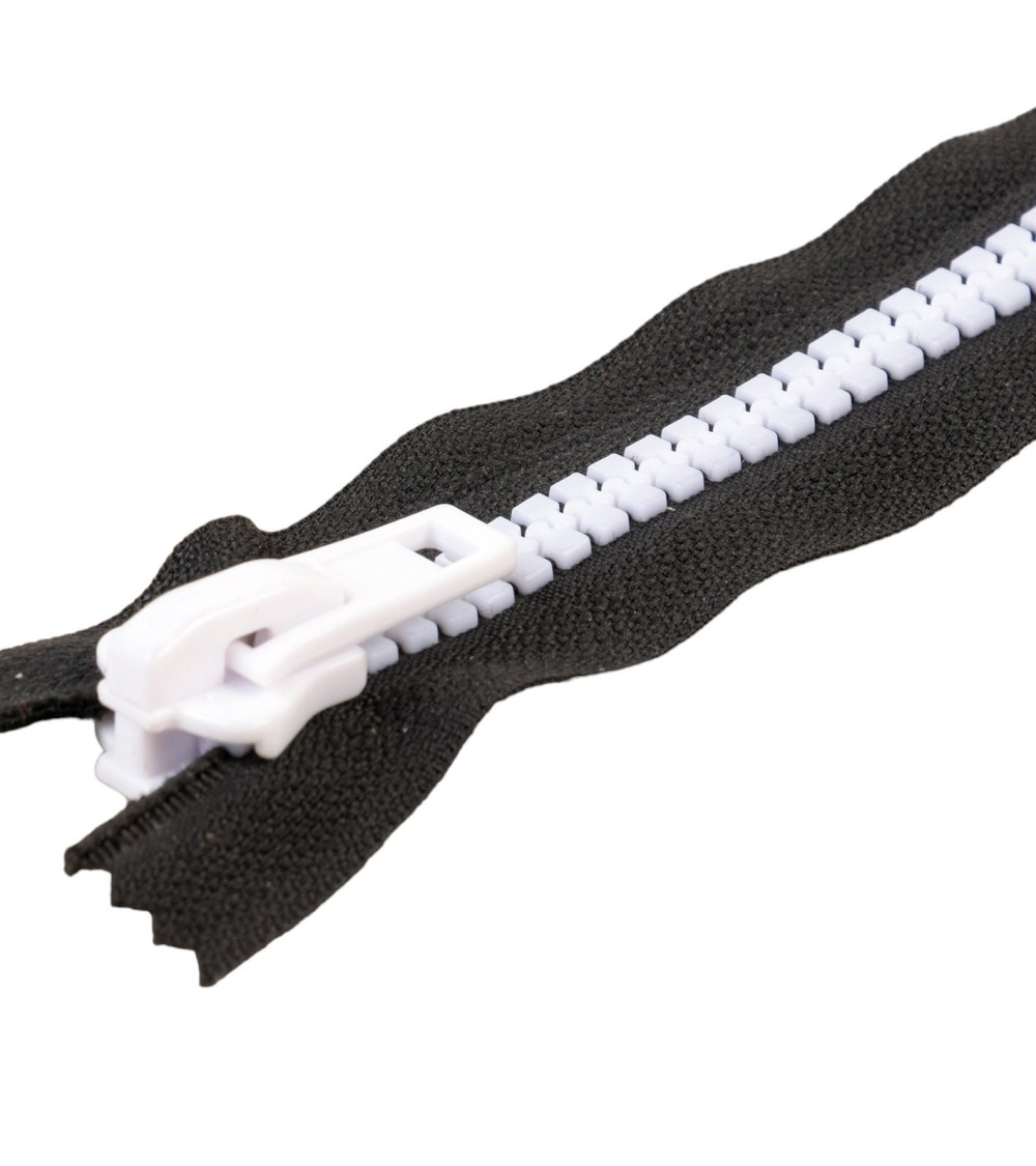 Non-separable black closure with white teeth