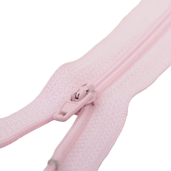 Fermeture fine Polyester N°2 rose layette