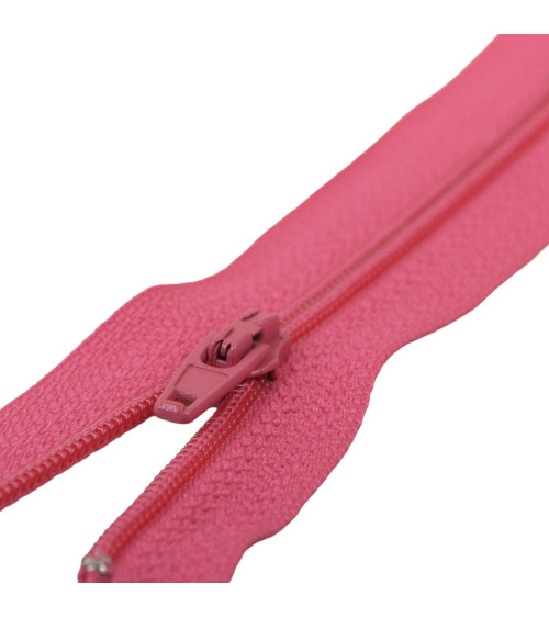 Fermeture fine Polyester N°2 fuchsia