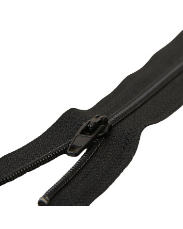 Fine black Polyester N°2 closure