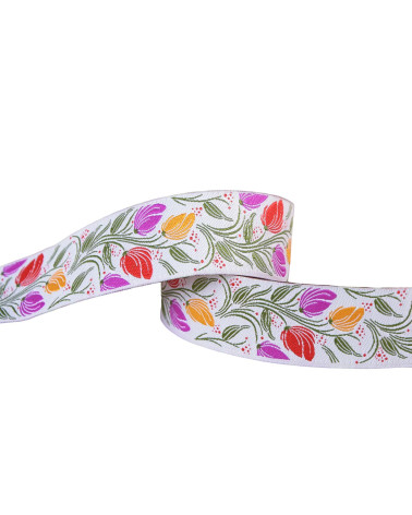 White flower jacquard braid 24mm per meter