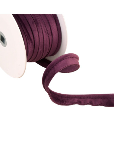 Bobina da 15 m con bordino in velluto viola prugna da 5 mm