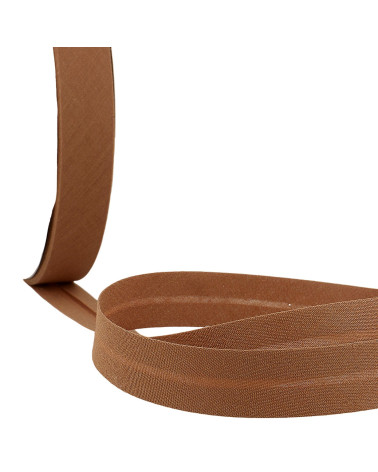 Gefaltetes Schrägband aus braunem Textil als Meterware, hergestellt in Frankreich