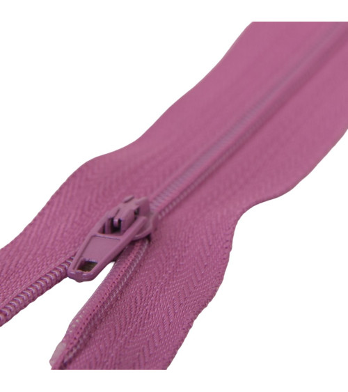 Fine closure Polyester N°2 color Fuchsia