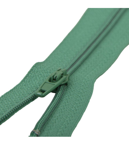 Fermeture fine Polyester N°2 couleur Vert Normandie