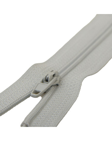 Fermeture fine Polyester N°2 couleur gris mer du nord