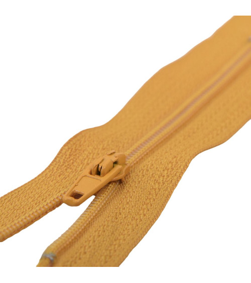 Fine closure Polyester No. 2 wheat ocher color