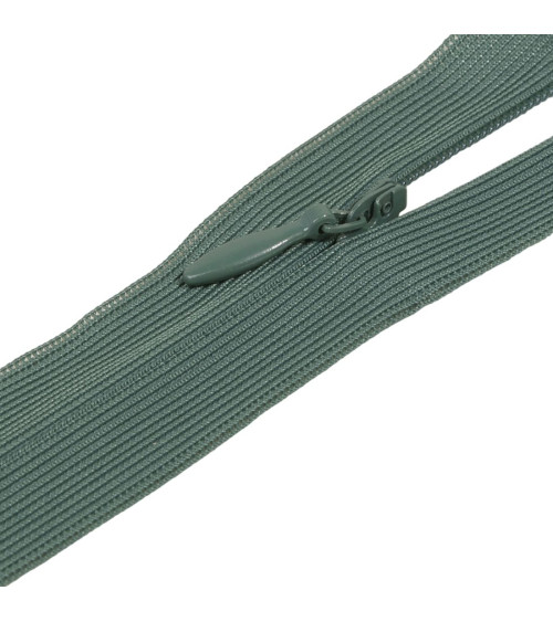 Adjustable invisible non-separable closure - pine green