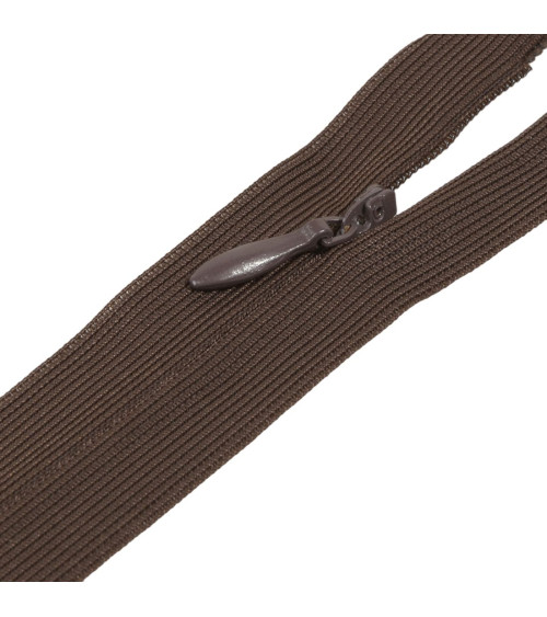 Adjustable invisible non-separable closure - brown