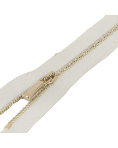 Non-separable fine mesh closure gold - white