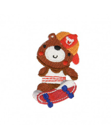 Iron-on badge Bear on skate 4cm x 2cm