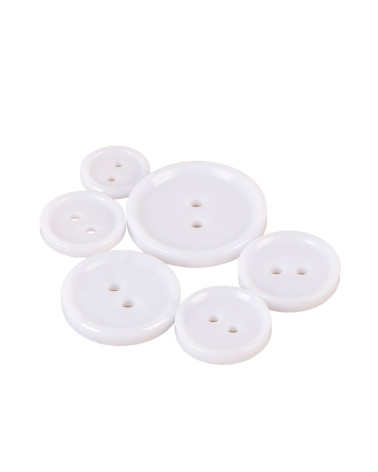 Classic white 2-hole round button