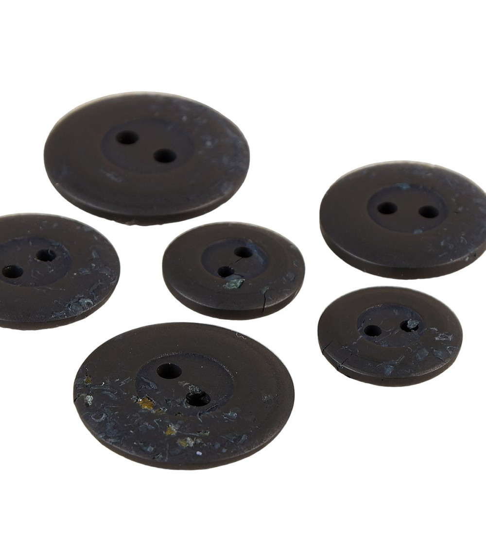 Set of 6 round buttons 2 chip holes 15mm Black
