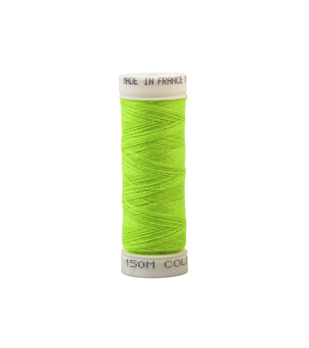 Fluorescent green polyester thread 150m Made in France Oeko-Tex