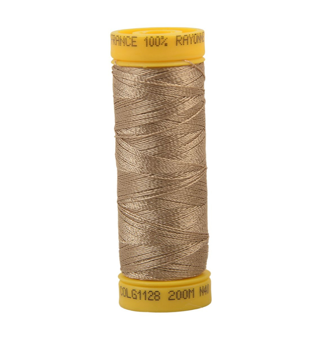 Bobine fil à broder 100% viscose 200m - Beige C128 Bobine fil à broder 100% viscose 200m - Beige C128