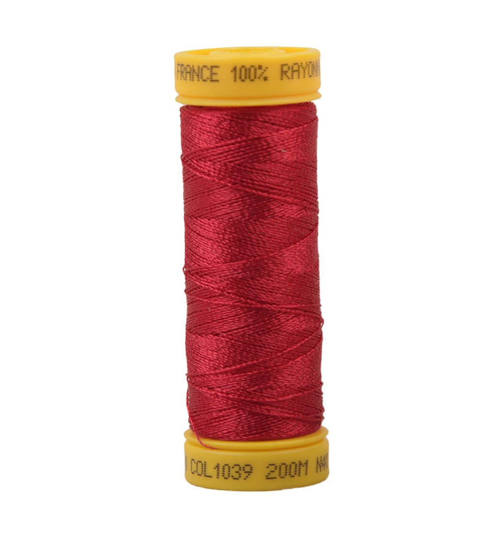 Spool of 100% viscose embroidery thread 200m - Red C39