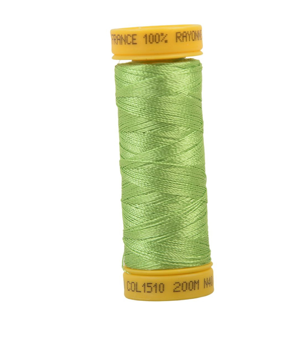 Bobine fil à broder 100% viscose 200m - Vert Pistache C510