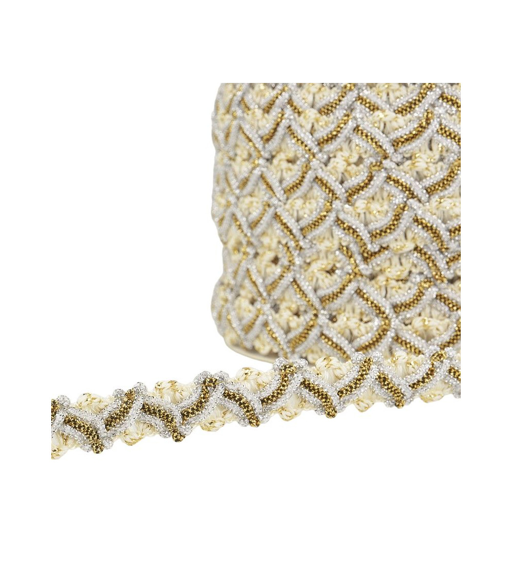 25m reel of 13mm ecru metal zig zag braid