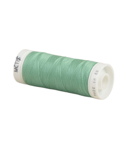 Spool of polyester thread 200m Oeko Tex made in Europe lawn green