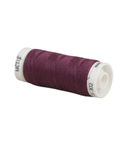 Spool of polyester thread 200m Oeko Tex made in Europe strawberry red