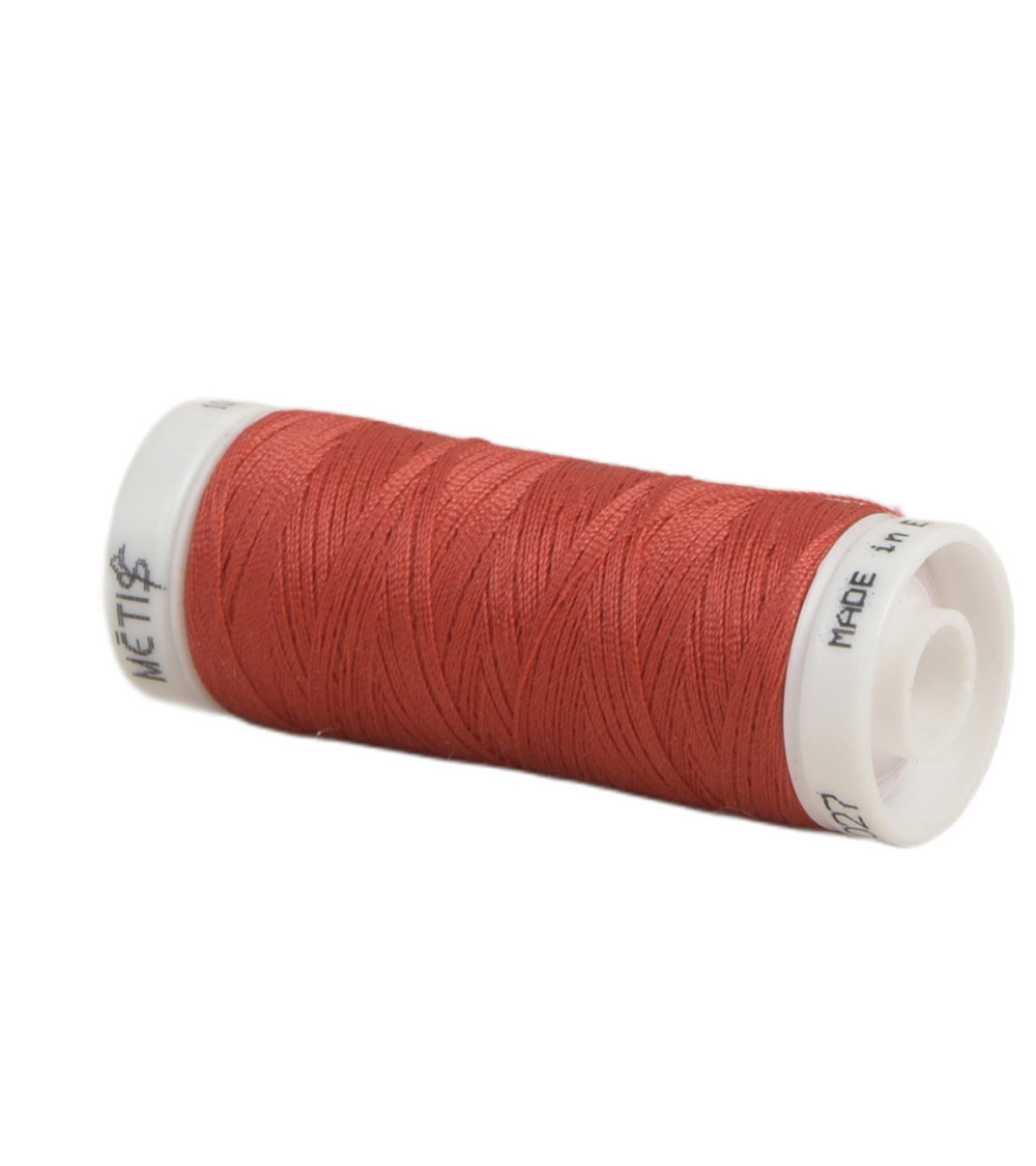 Bobine fil polyester 200m Oeko Tex fabriqué en Europe rouge camin