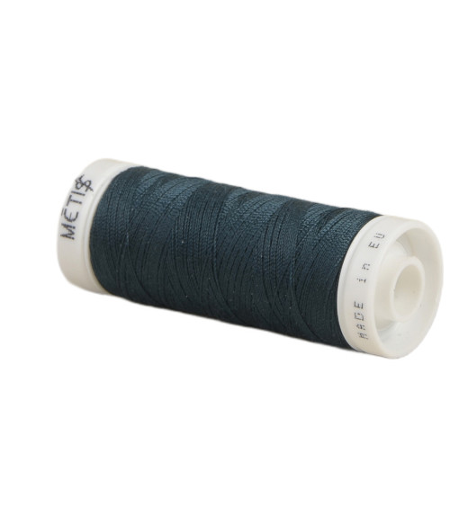Spool of 200m Oeko Tex polyester thread made in Europe deep ocean blue