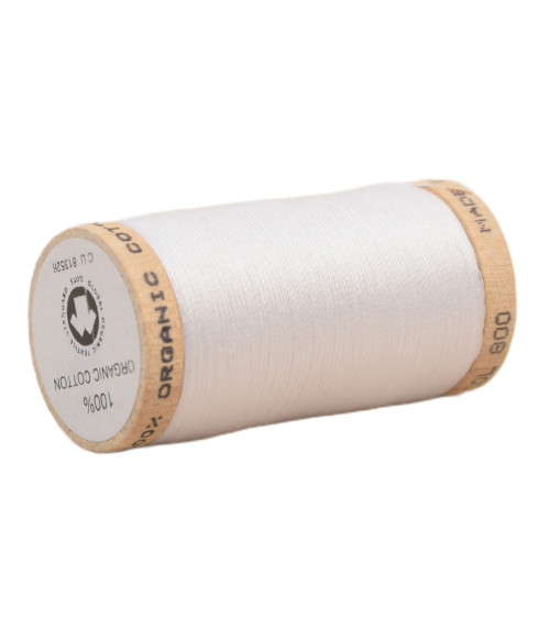 Spool of 100% organic cotton thread 275m white