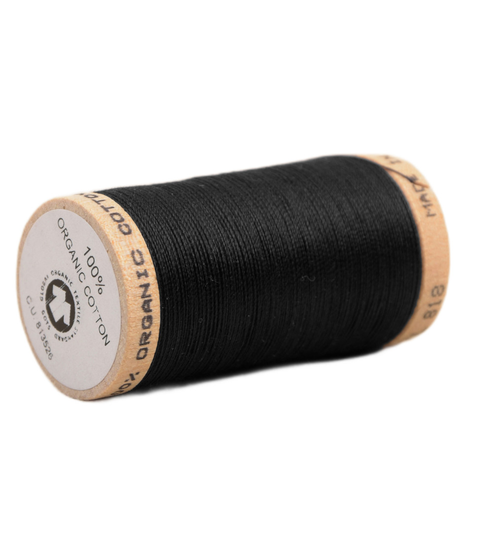Spool of 100% organic cotton thread 275m black