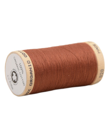 Spool of 100% organic cotton thread 275m fawn