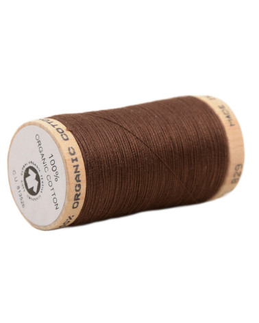 Spool of 100% organic cotton thread 275m chocolate brown