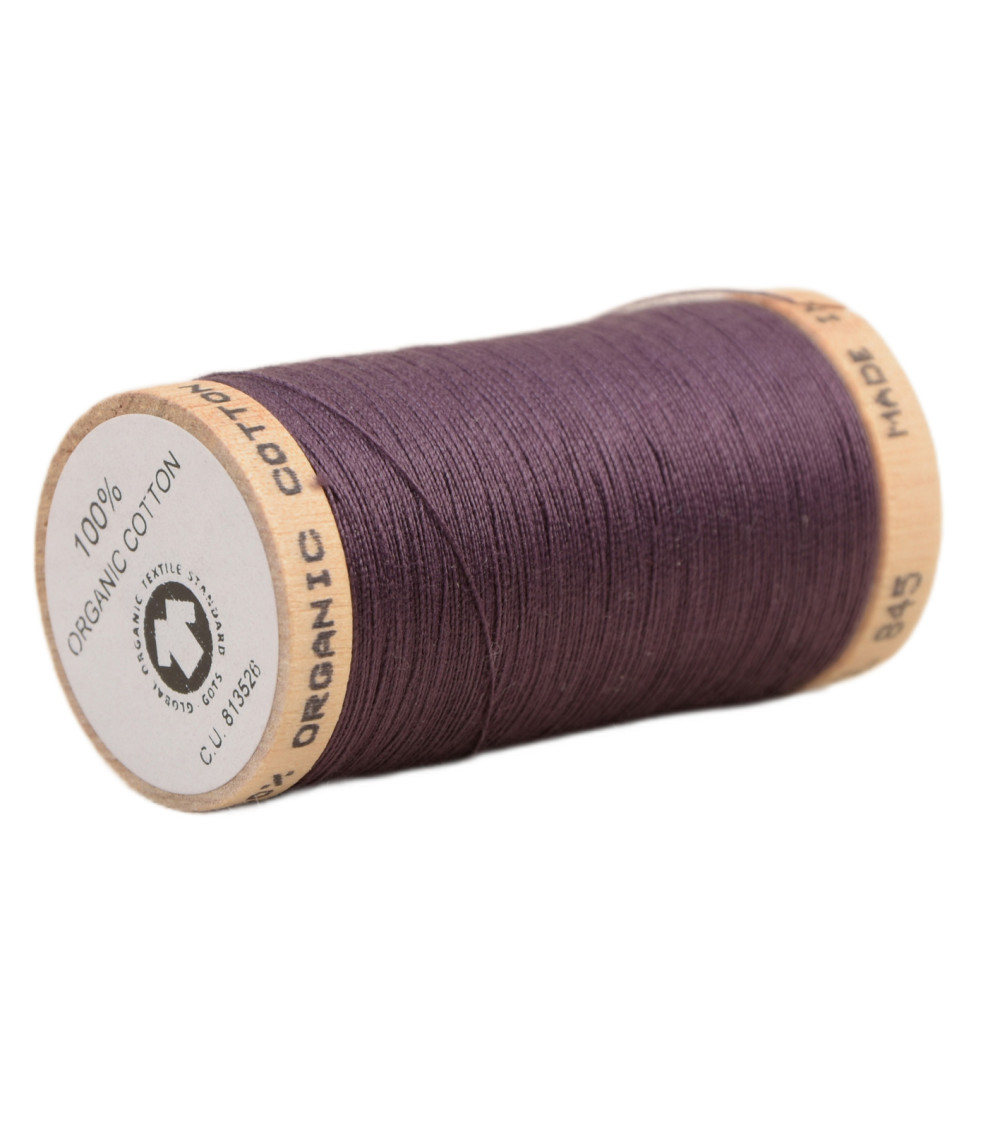 Spool of 100% organic cotton thread 275m purple