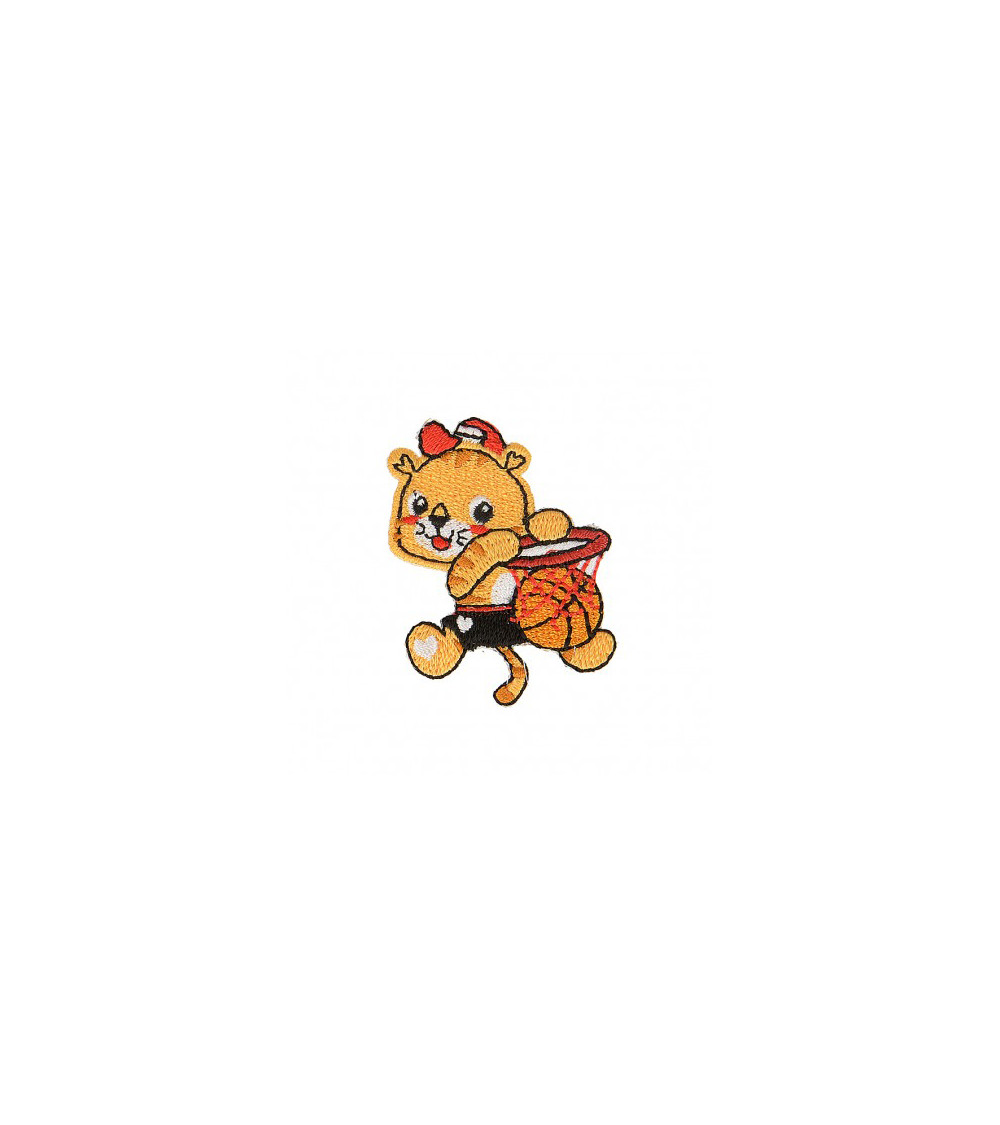 Set of 3 iron-on patches Lion cub in basketball 4.5cm x 3.5cm