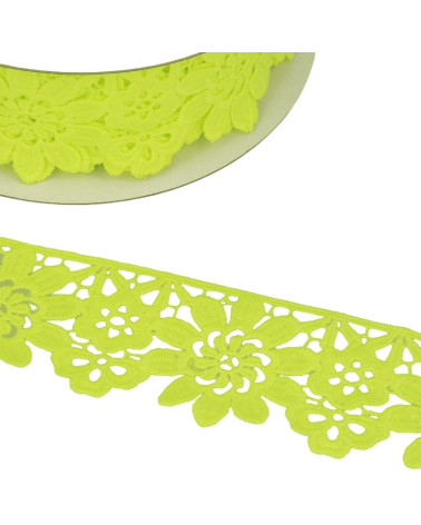 Bobine Guipure fleurs vert  fluo 55mmx13,7m