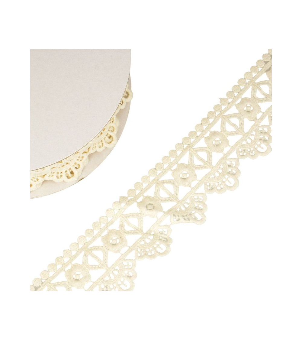 Spule 13,7 m Guipure-Blume/Diamant 55 mm Ecru