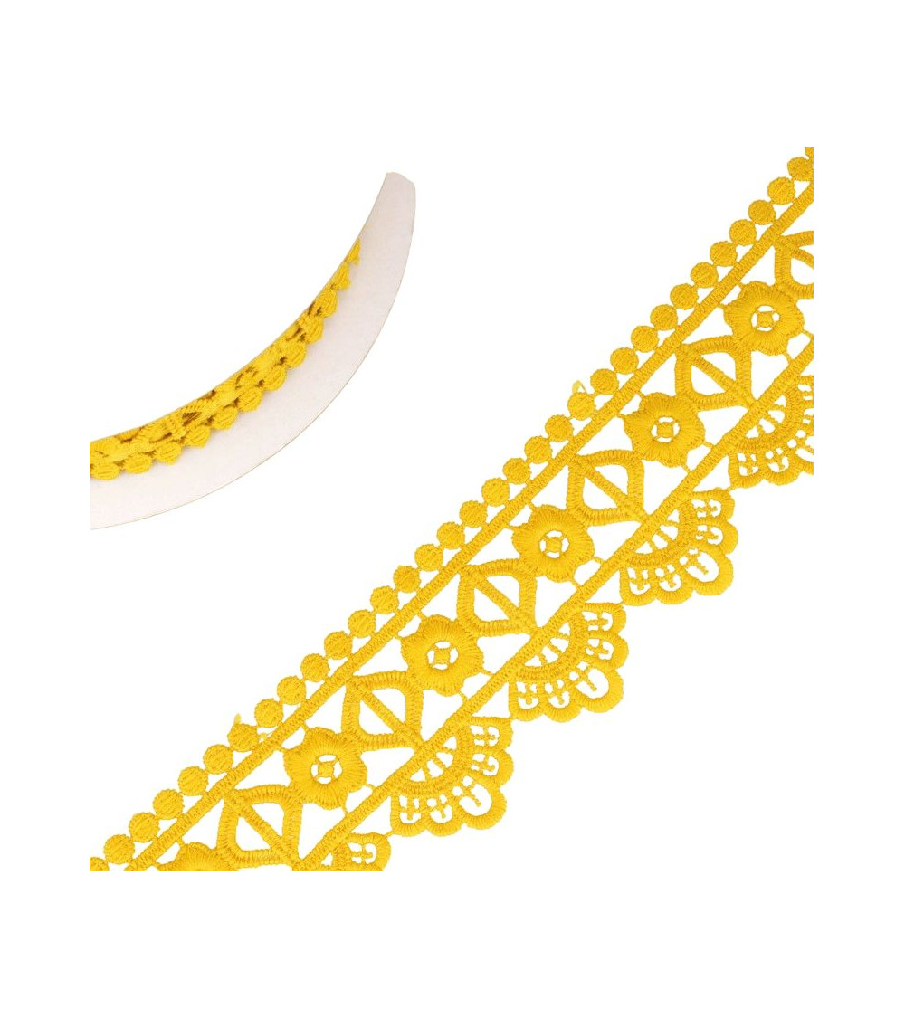 Spool 13.7m Guipure flower/diamond 55 mm Mustard yellow